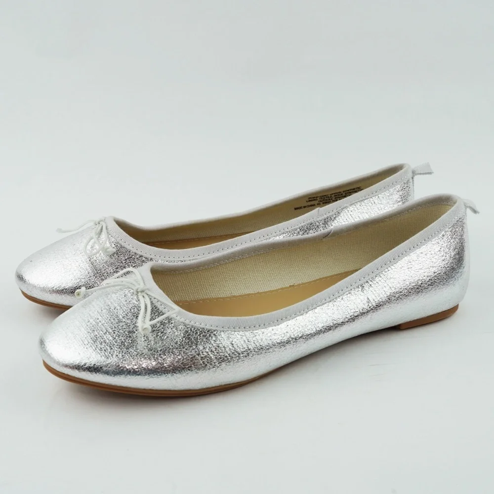 New CREWCUTS JCREW Girls Size 5 K5 Metallic Ballet Flats in Silver $59 BS623